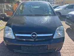 Schwarz Gebraucht 2006 Opel Meriva Selection Van / Kleinbus | 1.100 € (Superpreis)