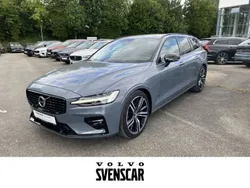 Grau Gebraucht 2022 Volvo V60 R-Design Kombi | 33.990 € (Teuer)