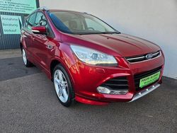 Rot Gebraucht 2015 Ford Kuga Titanium SUV | 13.950 € (Fairer Preis)