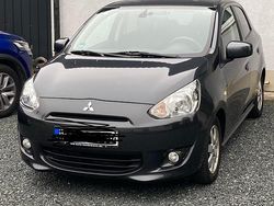 Grau Gebraucht 2015 Mitsubishi Space Star Top Kleinwagen | 2.950 € (Guter Preis)