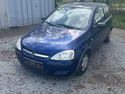 Blau Gebraucht 2006 Opel Corsa Limousine | 800 € (Guter Preis)