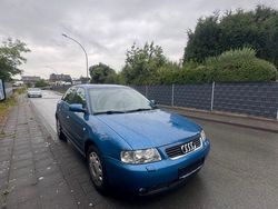 Blau Gebraucht 2000 Audi A3 Ambiente Limousine | 1.800 € (Guter Preis)