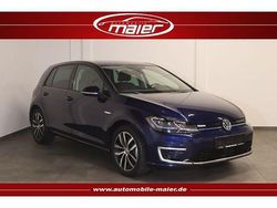 Blau Gebraucht 2020 VW Golf Comfortline Limousine | 14.600 €
