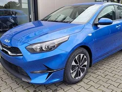 Blau Neu 2025 Kia Ceed Limousine | 21.490 € (Guter Preis)