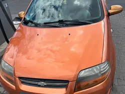 Orange Gebraucht 2006 Chevrolet Kalos Kleinwagen | 2.898 € (Fairer Preis)