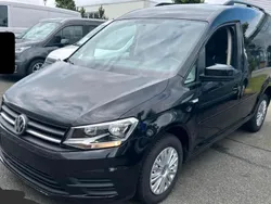 Schwarz Gebraucht 2016 VW Caddy Van / Kleinbus | 11.900 € (Fairer Preis)
