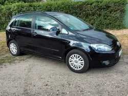 Schwarz Gebraucht 2009 VW Golf Plus Comfortline Van / Kleinbus | 4.900 € (Guter Preis)