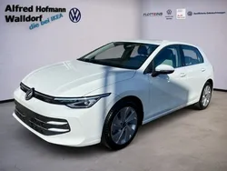Weiß Gebraucht 2024 VW Golf VIII Style Limousine | 29.904 € (Fairer Preis)