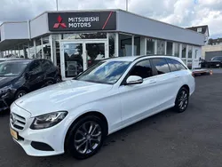 Weiß Gebraucht 2016 Mercedes C180 Kombi | 9.990 € (Fairer Preis)