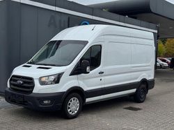 Weiß Gebraucht 2023 Ford Transit Van / Kleinbus | 18.400 €