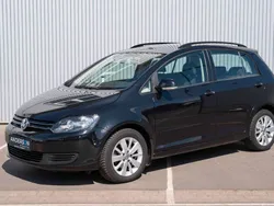 Schwarz Gebraucht 2011 VW Golf Plus Cross Comfortline Van / Kleinbus | 9.990 € (Etwas zu teuer)