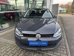 Grau Gebraucht 2015 VW Golf VII Trendline Limousine | 10.490 € (Guter Preis)