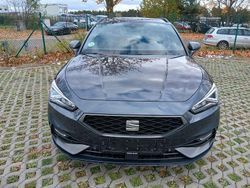 Grau Gebraucht 2020 Seat Leon FR Limousine | 15.700 € (Fairer Preis)