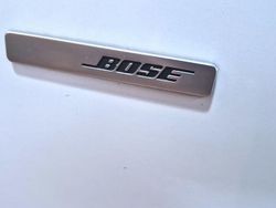 Weiß Gebraucht 2013 Renault Scénic III Bose Edition Van / Kleinbus | 3.950 € (Guter Preis)