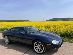 Blau Gebraucht 1999 Jaguar XK8 Coupé | 25.490 €