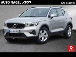 Crystal white / metallic Gebraucht 2024 Volvo XC40 SUV | 32.400 € (Guter Preis)