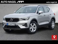 Crystal white / metallic Gebraucht 2024 Volvo XC40 SUV | 32.400 € (Guter Preis)