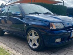 Blau Gebraucht 1995 Renault Clio Kleinwagen | 22.000 €
