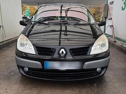 Schwarz Gebraucht 2007 Renault Mégane II Van / Kleinbus | 2.100 €