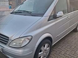 Silber Gebraucht 2006 Mercedes Viano Van / Kleinbus | 10.000 € (Fairer Preis)