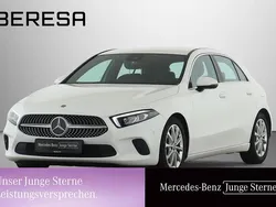 Unilack polarweiß Gebraucht 2019 Mercedes A200 Progressive Limousine | 24.225 € (Fairer Preis)