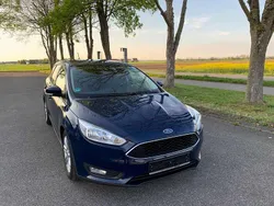 Blazerblau Gebraucht 2016 Ford Focus Business Edition Kombi | 6.200 € (Guter Preis)