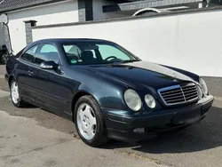 Blau Gebraucht 2000 Mercedes CLK200 Coupé | 1.500 € (Fairer Preis)