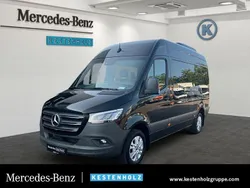 Obsidianschwarz Gebraucht 2022 Mercedes Sprinter Van | 69.008 €
