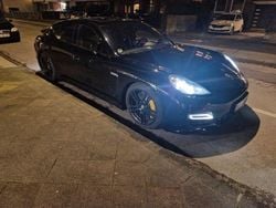 Schwarz Gebraucht 2011 Porsche Panamera Turbo Limousine | 33.400 € (Fairer Preis)