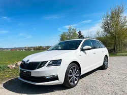 Weiß Gebraucht 2019 Skoda Octavia Kombi | 9.250 € (Guter Preis)
