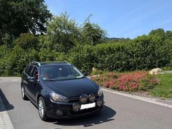 Schwarz Gebraucht 2011 VW Golf VI Style Kombi | 4.990 € (Fairer Preis)