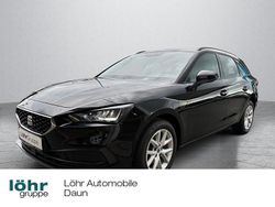 Mitternachtsschwarz Gebraucht 2024 Seat Leon ST Style Kombi | 20.580 € (Guter Preis)