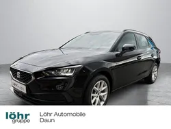 Mitternachtsschwarz Gebraucht 2024 Seat Leon ST Style Kombi | 20.580 € (Guter Preis)