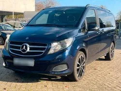 Blau Gebraucht 2017 Mercedes V250 Van / Kleinbus | 39.000 € (Superpreis)