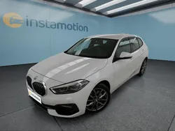 Weiß Gebraucht 2023 BMW 120 Kleinwagen | 27.049 € (Guter Preis)