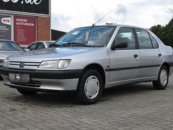 Silber Gebraucht 1995 Peugeot 306 Limousine | 6.490 €