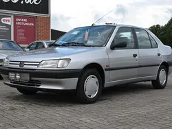 Silber Gebraucht 1995 Peugeot 306 Limousine | 7.890 €