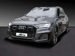 Grau Gebraucht 2019 Audi SQ7 SUV | 69.999 € (Teuer)