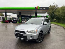 Grau Gebraucht 2012 Mitsubishi Outlander Invite SUV | 4.499 € (Fairer Preis)