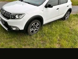 Weiß Gebraucht 2018 Dacia Sandero Celebration Kleinwagen | 7.200 € (Guter Preis)