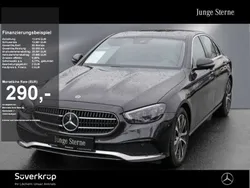 Grau Gebraucht 2021 Mercedes E220 Avantgarde Limousine | 36.900 € (Fairer Preis)