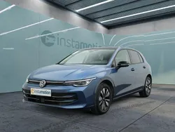 Blau Gebraucht 2024 VW Golf VIII Kleinwagen | 24.249 € (Guter Preis)