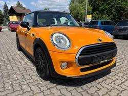 Orange Gebraucht 2014 Mini ONE Kleinwagen | 9.999 € (Etwas zu teuer)