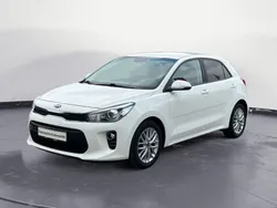 Weiß Gebraucht 2019 Kia Rio Spirit Limousine | 11.930 € (Guter Preis)