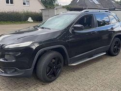 Schwarz Gebraucht 2015 Jeep Cherokee Limited SUV | 14.699 € (Fairer Preis)