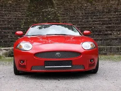 Rot Gebraucht 2007 Jaguar XKR Cabrio | 39.999 €