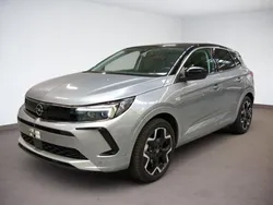 Quarz silber metallic (metallic) Gebraucht 2024 Opel Grandland X Elegance SUV | 27.590 € (Superpreis)