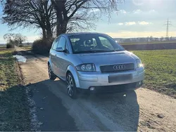 Silber Gebraucht 2002 Audi A2 S-Line Kleinwagen | 5.890 €