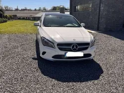 Mercedes CLA180