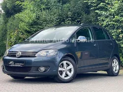 Blau Gebraucht 2010 VW Golf Plus Cross Van / Kleinbus | 3.999 € (Fairer Preis)